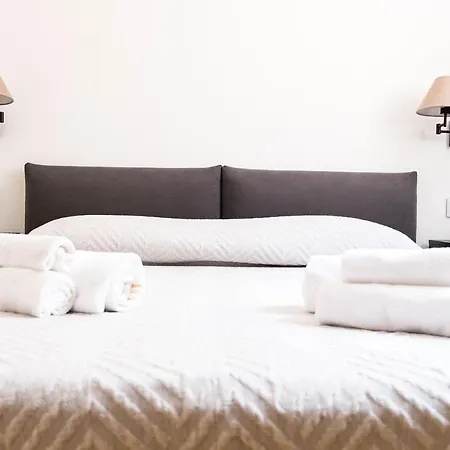 Maison Del Corso - Charming House In Historic Centre קליארי