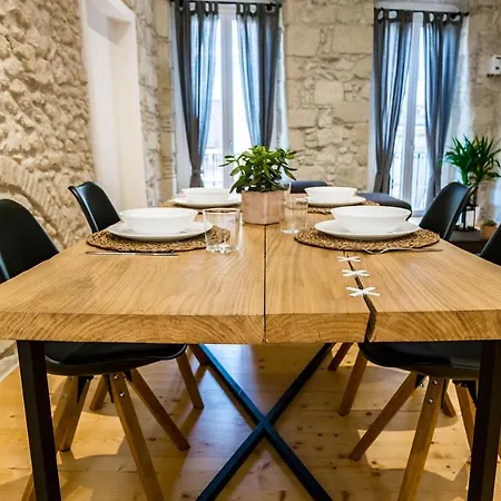 Maison Del Corso - Charming House In Historic Centre *